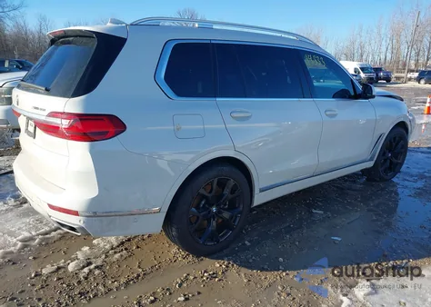 2022 BMW X7 xDrive40I z USA, uszkodzony, nr VIN 5UXCW2C00N9M49974